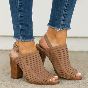 Lucky Brand Lialor Tan Cutout Slingback Sandals Size 10  4.25" Block Heel